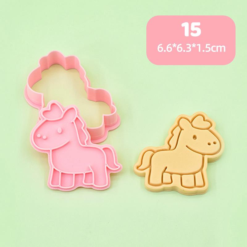 Year Of The Horse Cookie Cutters Chinese New Year 3D Cartoon Horse Shape Pressable Biscuit Mold Cookie Stamp Kitchen Baking Tool