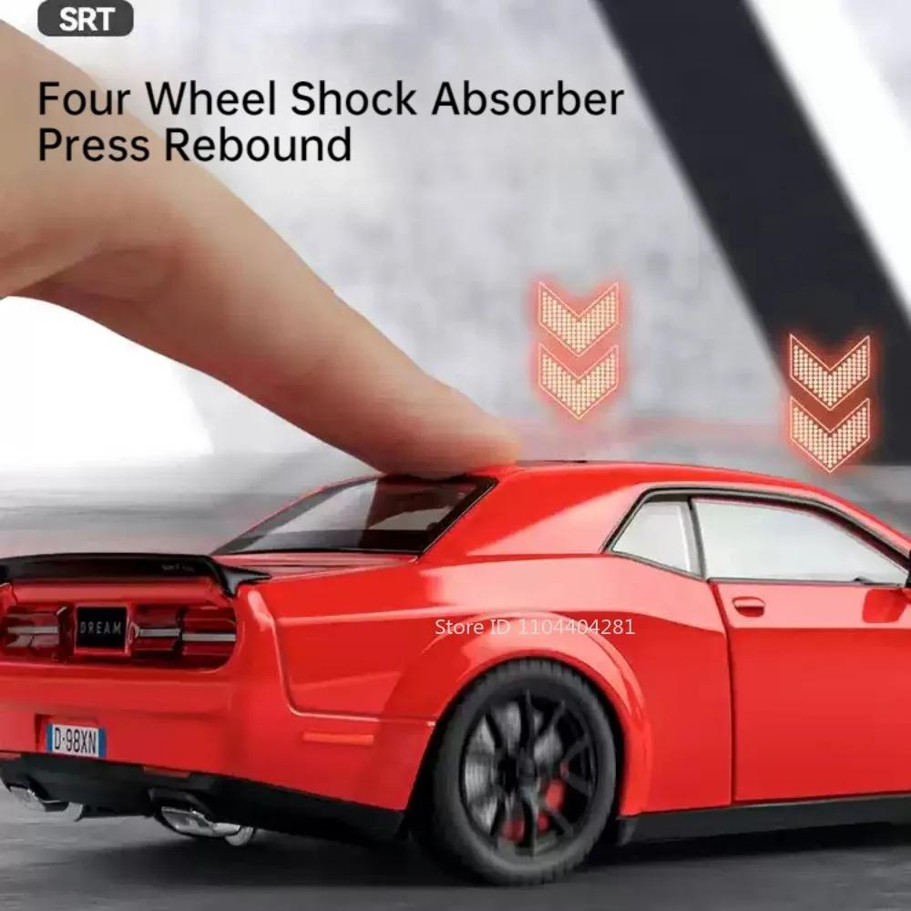 1:24 Challenger Str Hellcat Alloy Model Toys Diecast Car Doors Opened Sound Light Pull Back Front Wheel Steering Children's Gift