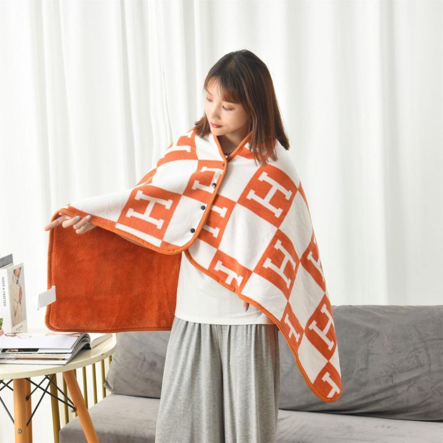 Facecloth Blanket Snap Button Blanket Office Shawl Blanket Plaid Shawl Thickened Cape