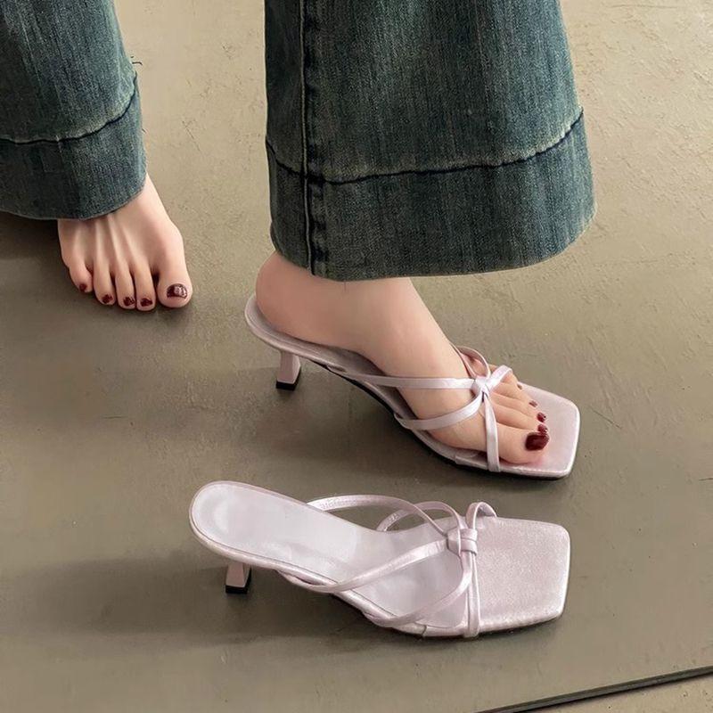 2025 summer high heels women's new leopard print sexy square heel sandals versatile fashion wear height-increasing slippers