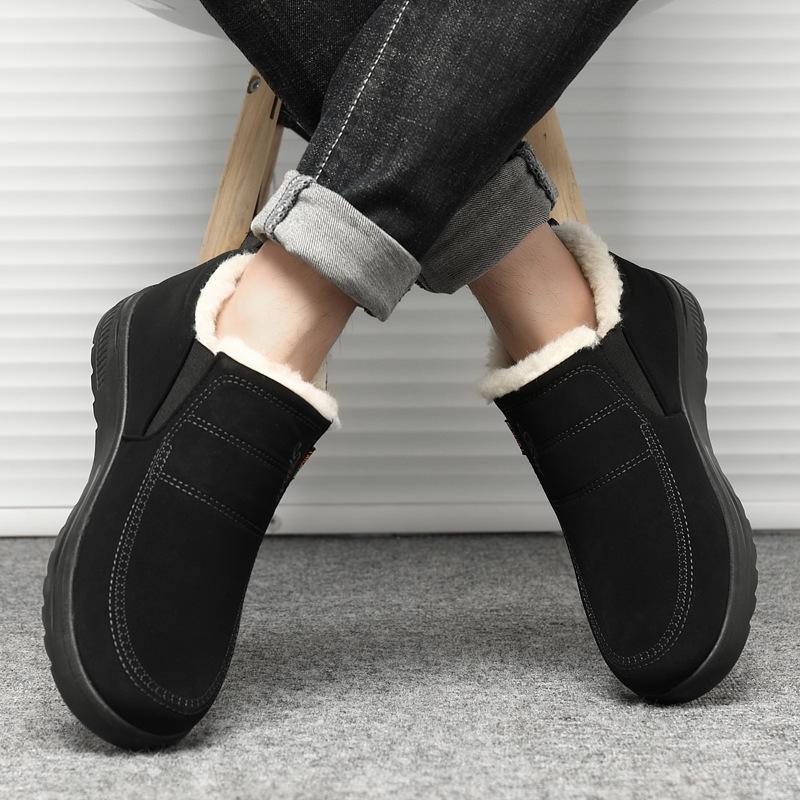 Winter New Cotton Wool Piled Thickened Warm Old Beijing Cotton Shoes Middle Old Dad Shoes Thick-soled Snow Cotton Shoes