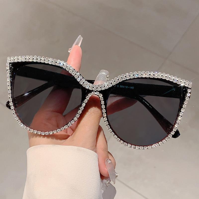 Rhinestone Shine Design Sunglasses Fashion Cat Eye Women Grey Sun Glasses Trendy Decoration Shades for Party