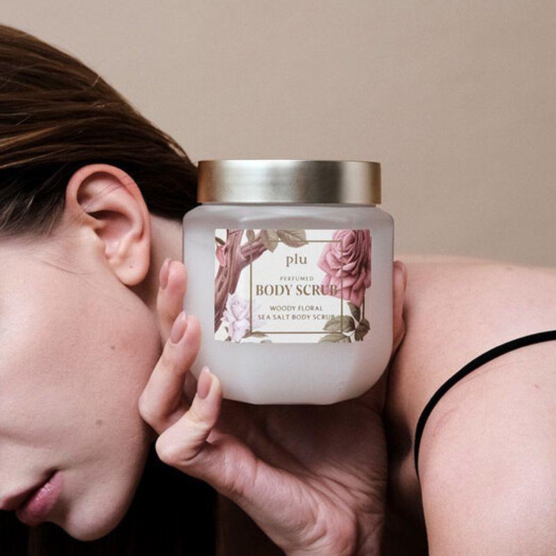 Perfumed Sea Salt Body Scrub 500g Woody Floral