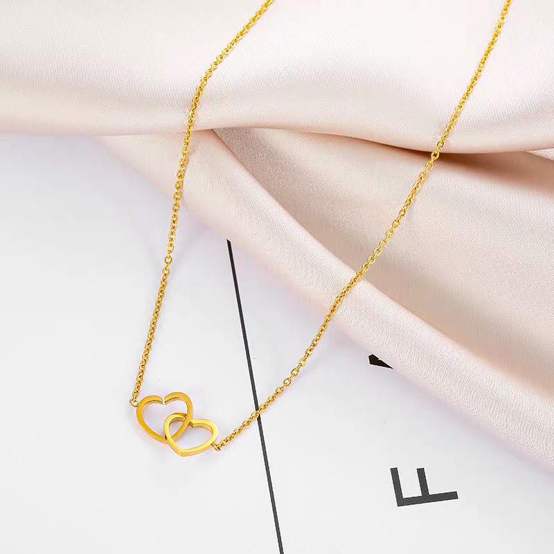 Titanium Steel 18K Love Double Ring Necklace - Female Heart-to-Heart Clavicle Chain Pendant