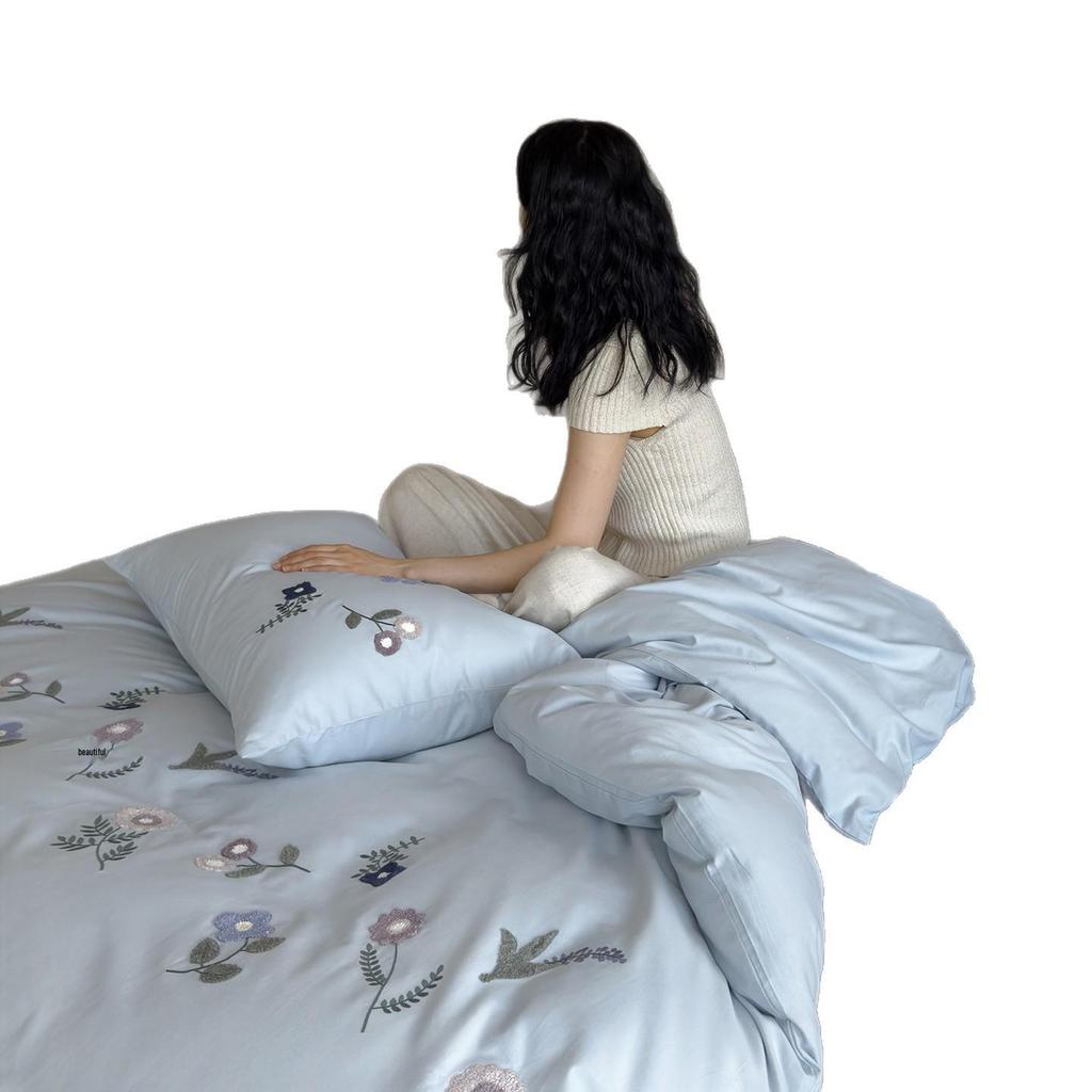 Elegant Blue Embroidered All-Cotton Bedding Set - Cozy and Thick for Autumn and Winter