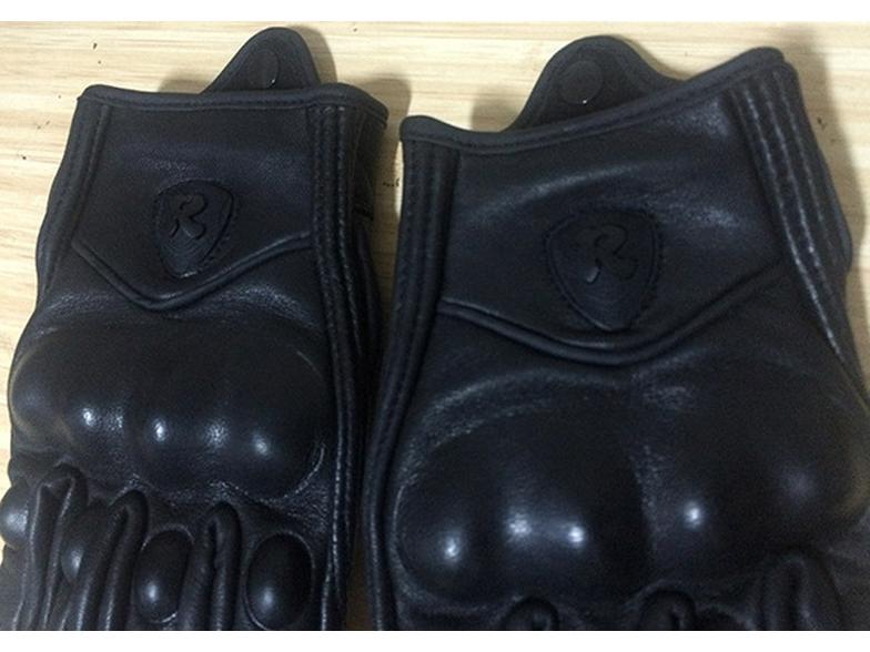 RW 1701 Knight Racing Gear: Breathable, Wear-Resistant Off-Road Motorcycle Gloves with Protective Shell.