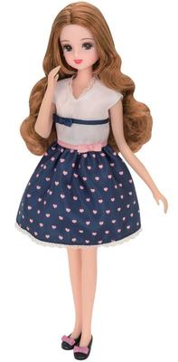 TAKARA TOMY Bebek Güzel Anne Giydirme Oyun Oyuncak Yaşları Licca-chan LD-19 3+