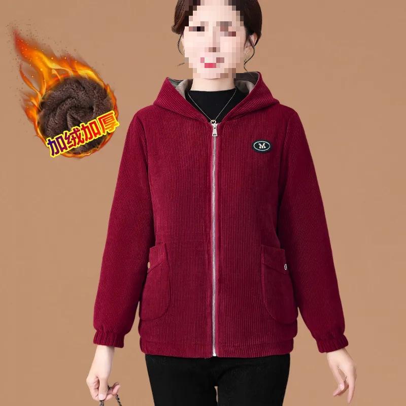 Stylish Women's Winter Corduroy Jacket - 2024 New Cozy Coat for Middle-Aged and Elderly Mothers