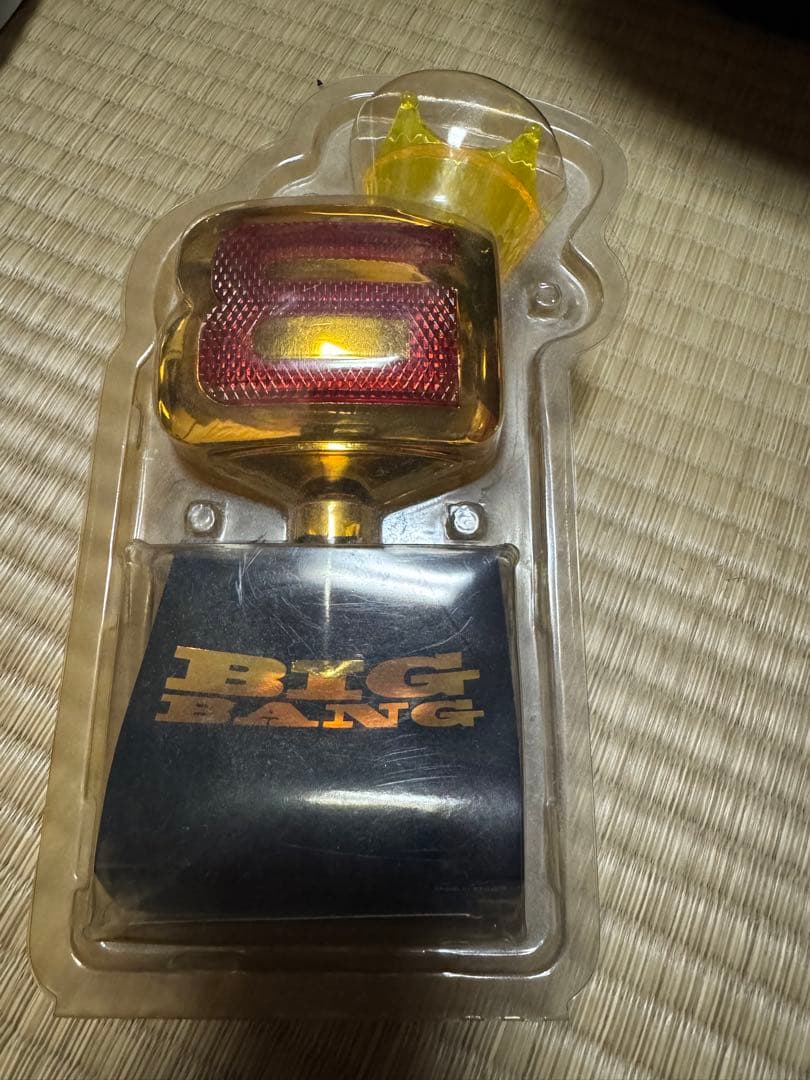 [USED] BIG BANG Penlight Gold Red