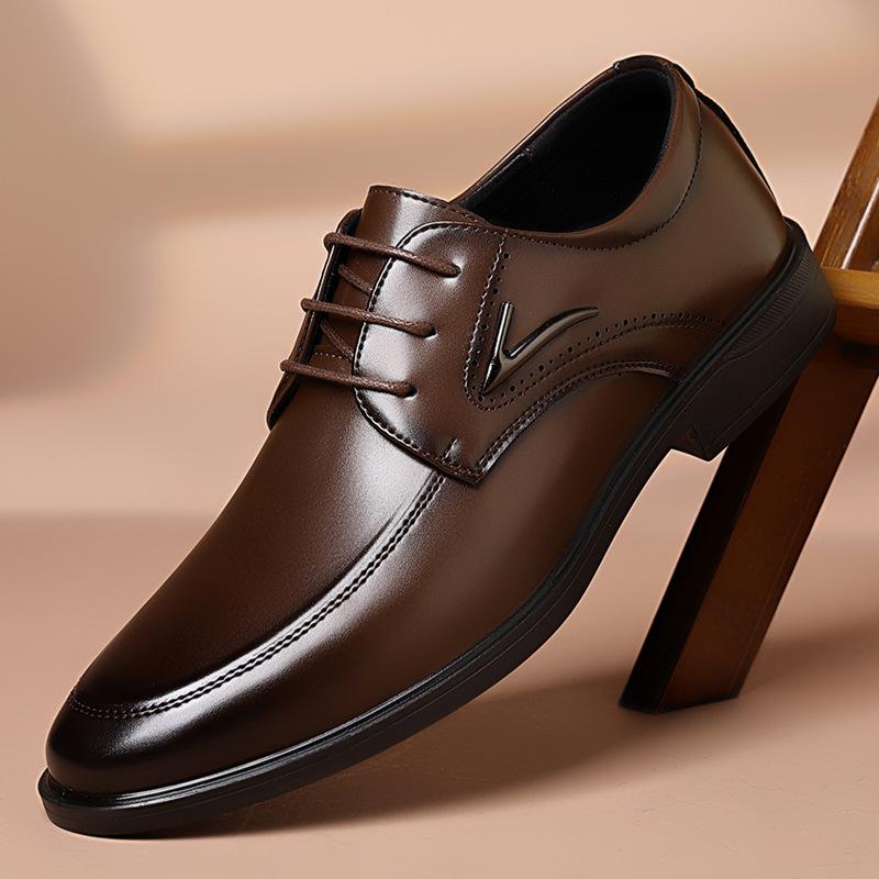 New Designer Dress Shoes for Men Solid Color Soft Sole Pointed Fashion Casual Shoes Male Spring Autumn Business Leather Shoe Man