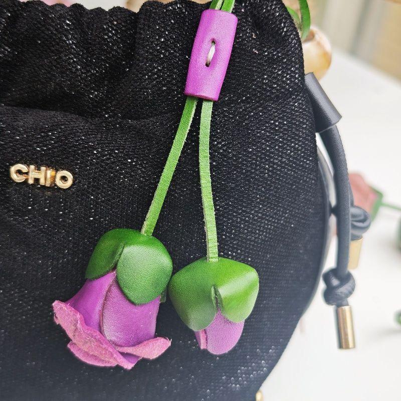 Plüsch Leder Tasche Anhänger Blume Kugel Anhänger Luxus Mode Hochwertig Litschi Blume Auto Anhänger Dekoration Taschen Zubehör