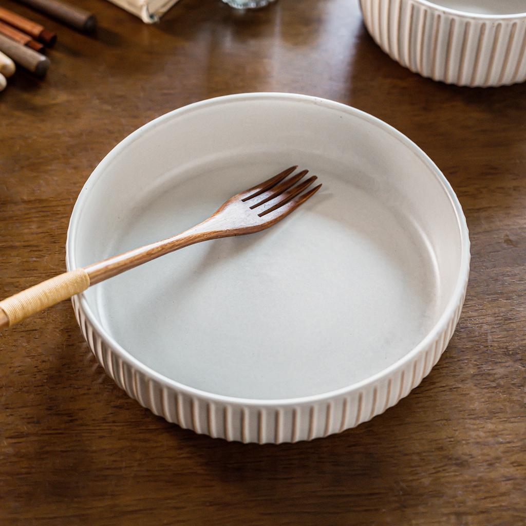 Embossed Vertical Pattern Deep Plate Retro Style Ceramic Bowl Plate Simple Tableware Plate Salad Bowl Round Vegetable Bowl Vegetable Plate