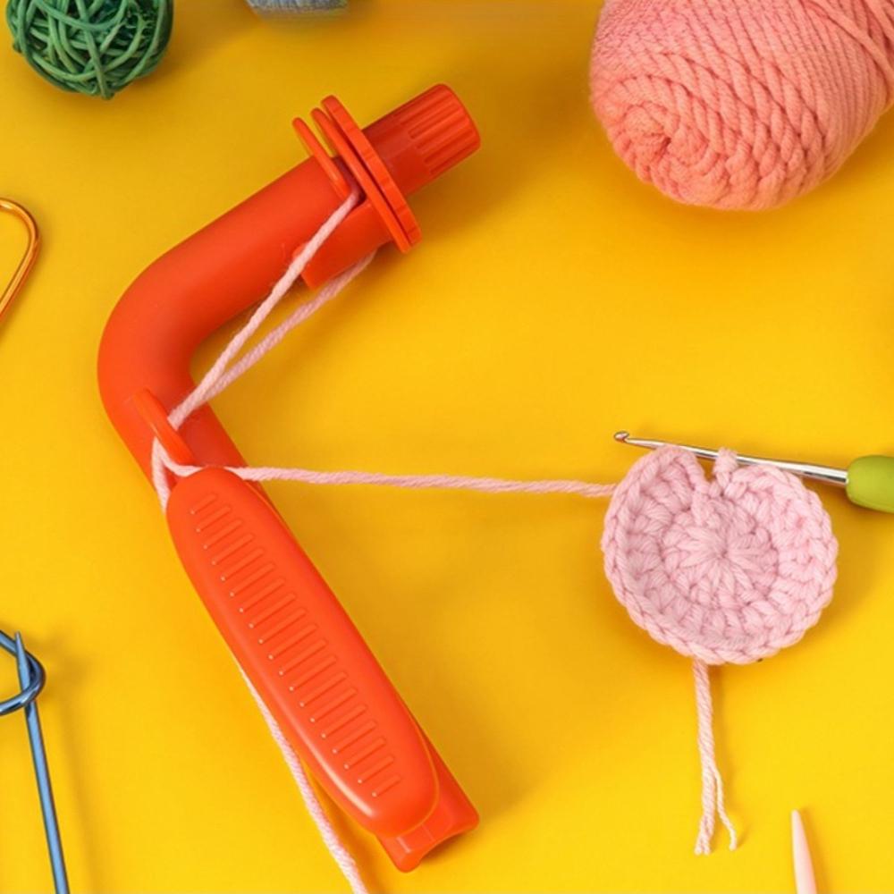3-in-1 Crochet Assistant Tool, Yarn Holder & Hook Grip for Hand Weaving, Ergonomic Crochet Helper Support