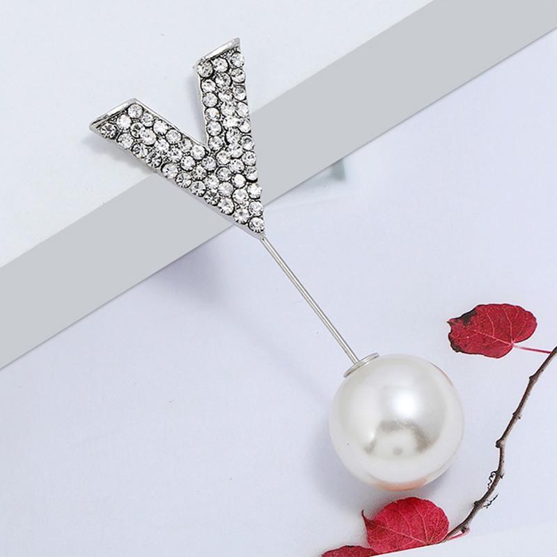 

Креативная брошь, Европейская и американская мода, Простая бриллиантовая V-образная жемчужная булавка, Брошь для костюма серебряный