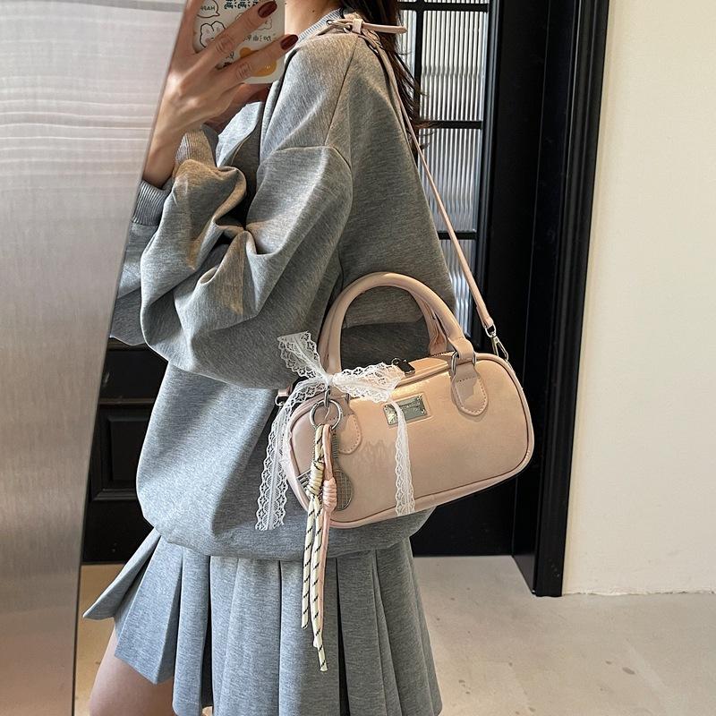 Bag Women's Versatile New Fashion Messenger Bag Casual Handbag