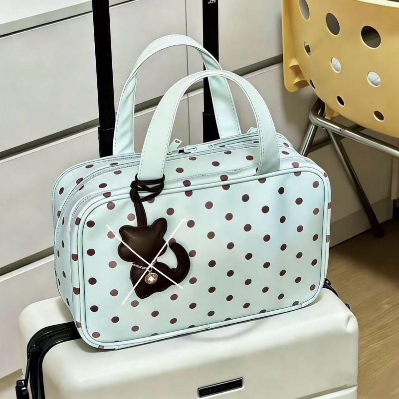 Large Capacity Polka Dot Cosmetic Bag Waterproof Portable Travel Toiletry Organizer for Girls Daily Makeup