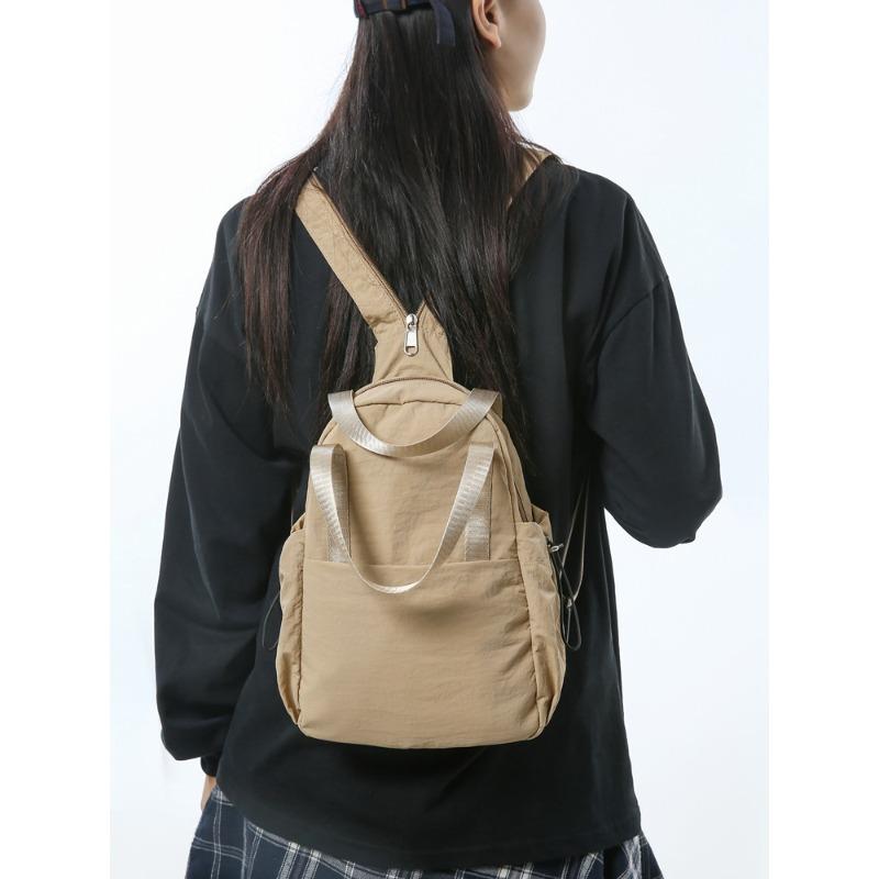 

Сегодня популярны школьные сумки, нишевые сумки, новые универсальные простые сумки-мессенджеры, многофункциональные дорожные рюкзаки хаки