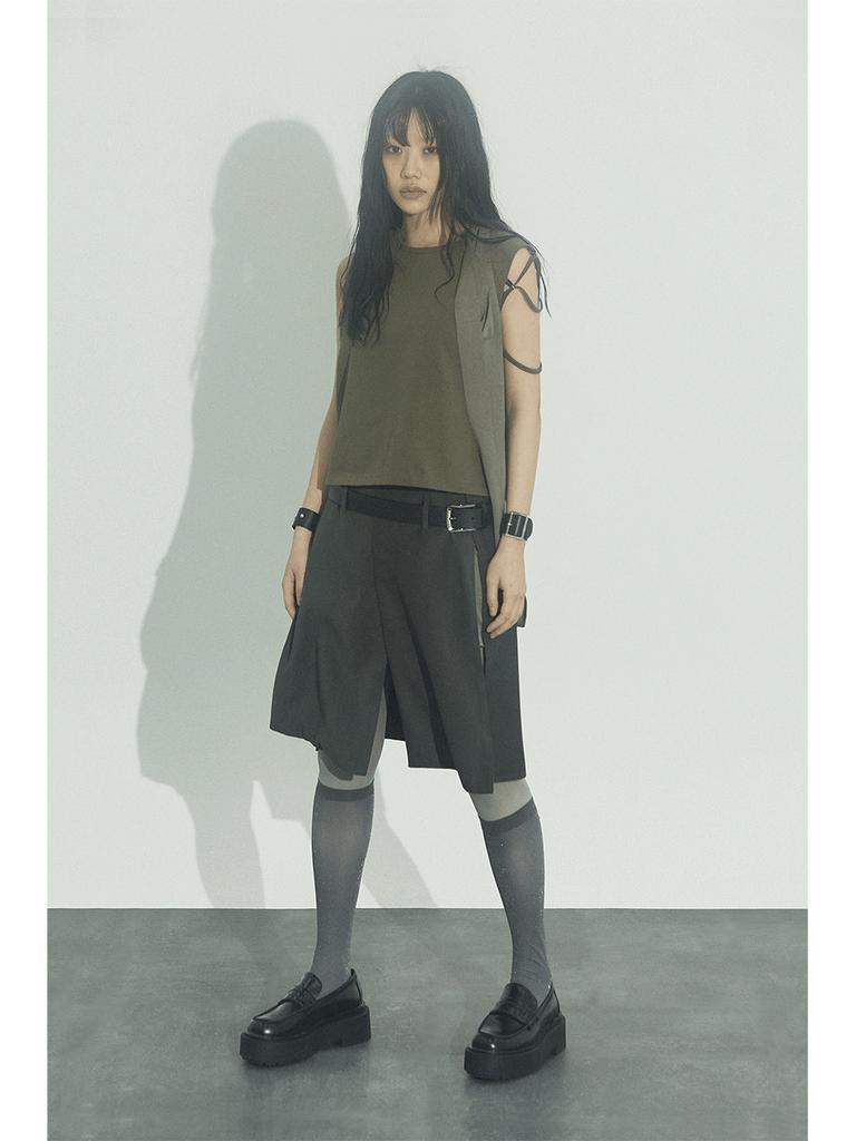 Seutillesseodi Propeller Skirt: Charcoal