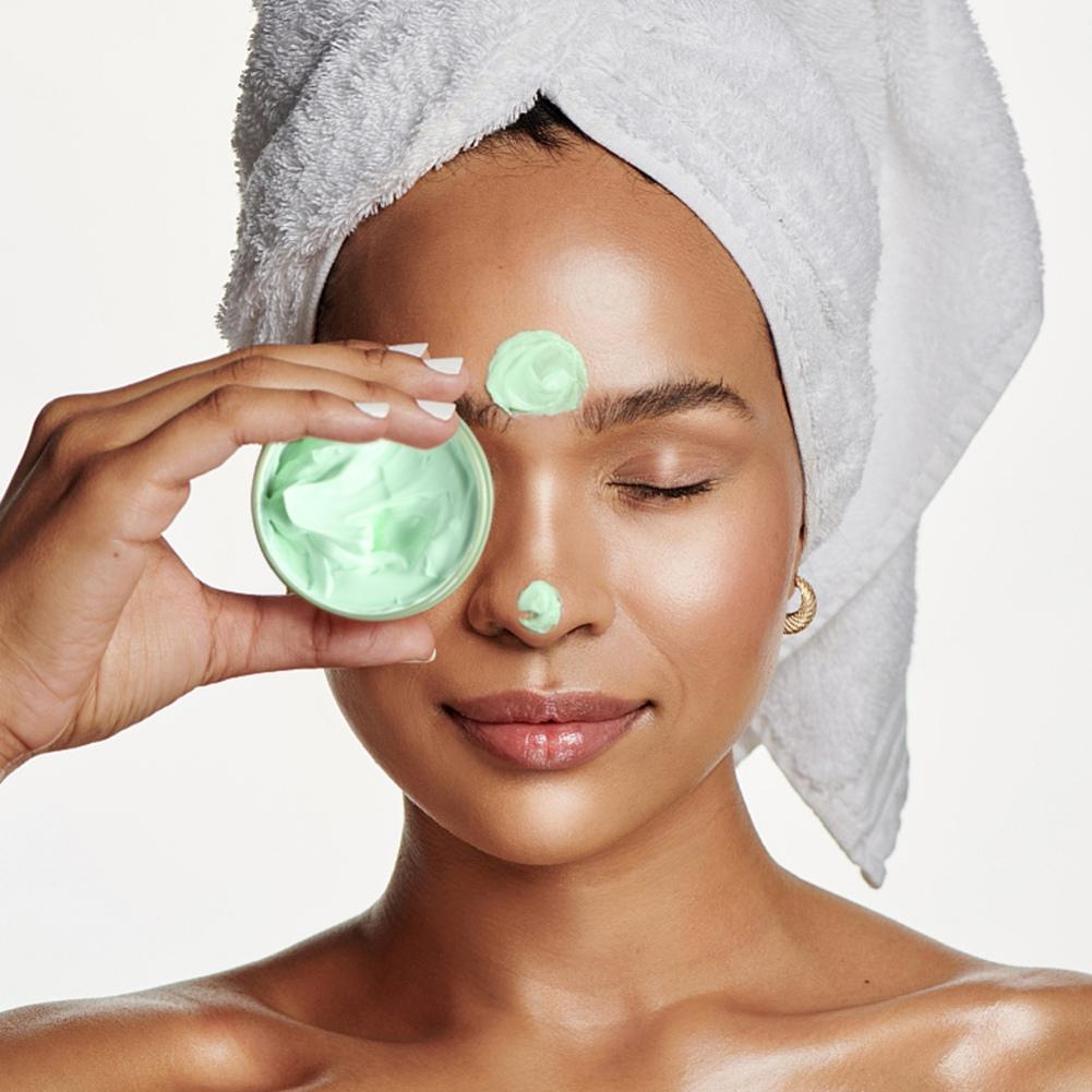 Green Tea Cooling Cleansing Mud Mask Clean and Refershing Moisturizing Mask