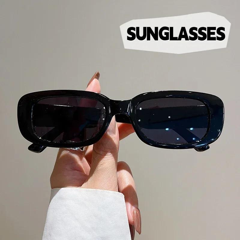 Lunettes de soleil carrées vintage à la mode pour femmes Protection solaire pour voyage en extérieur Lunettes de soleil Protection oculaire UV400 Lunettes de soleil Lunettes de conduite