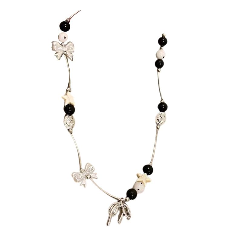 

Elegant Star Beaded Necklace Sparkling Star Charm Necklace with Bowknot Pendant Unique Clavicle Chain Charm 1