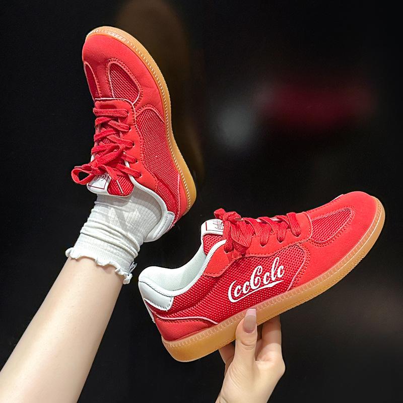 Soft-soled feet show small color matching German training shoes women's spring new fashion versatile lightweight retro sports Forrest Gump shoes