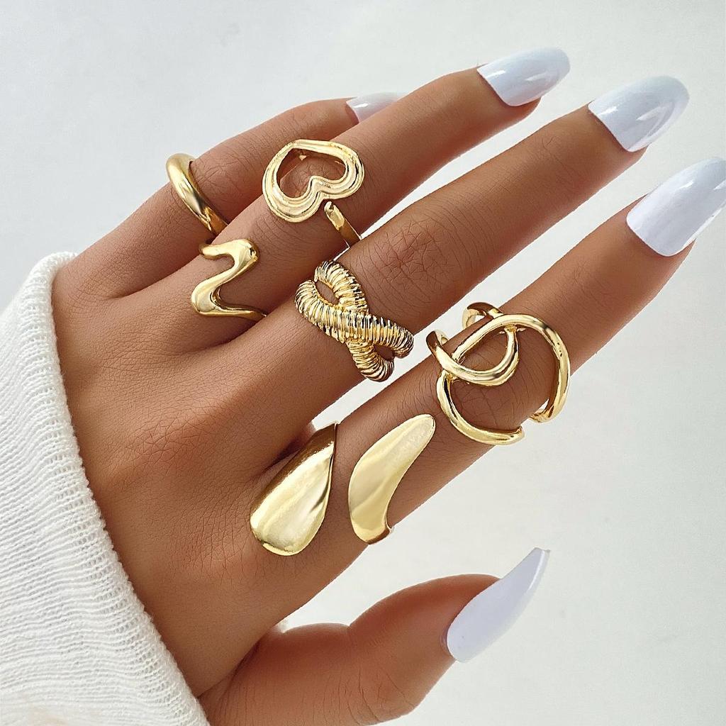 15-Piece Eco-Friendly Gold Lava Line Water Drop Ring Set