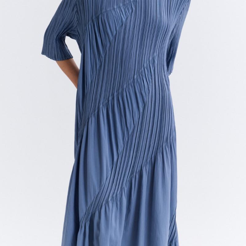 Pleats Me Patch Pleated Dress Ppopm126012
