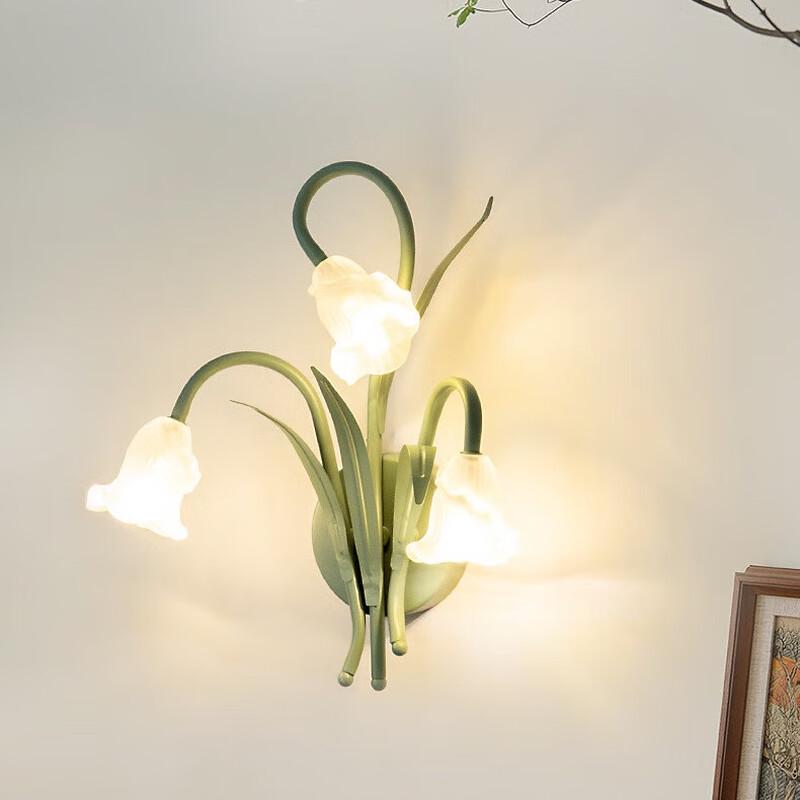 Green Flower Wall Lamp