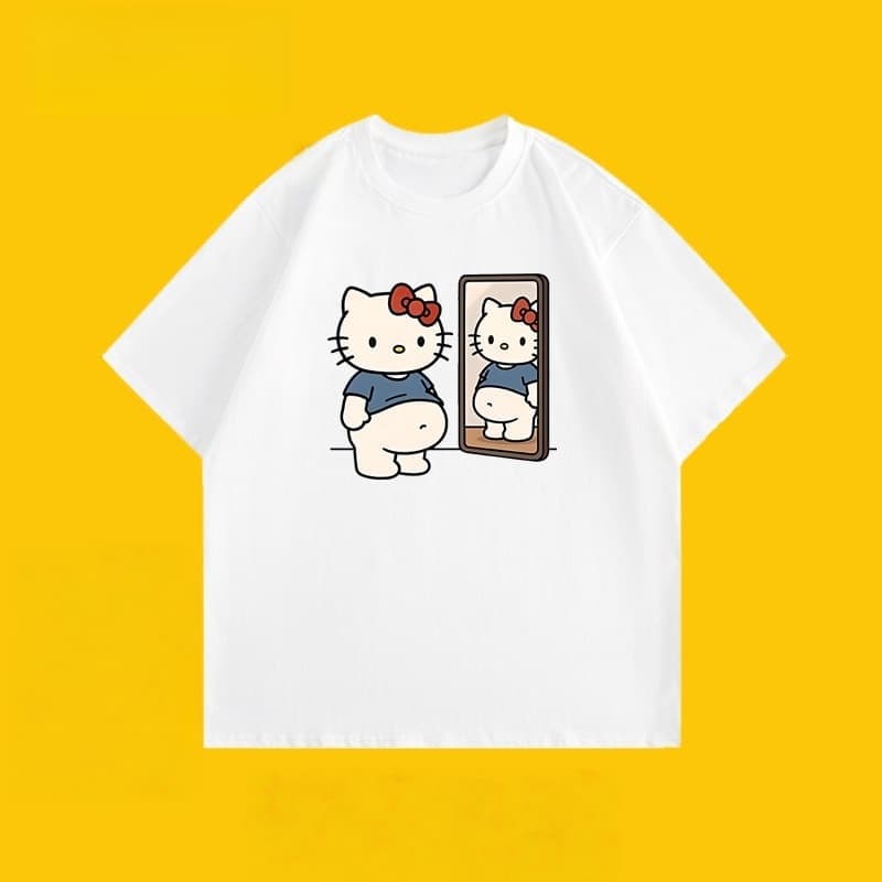 2026 New Fun  Mirror Selfie Pattern Tshirt Cute and Chubby Sanrio Printed Adult and Childrens Cotton Tshirt