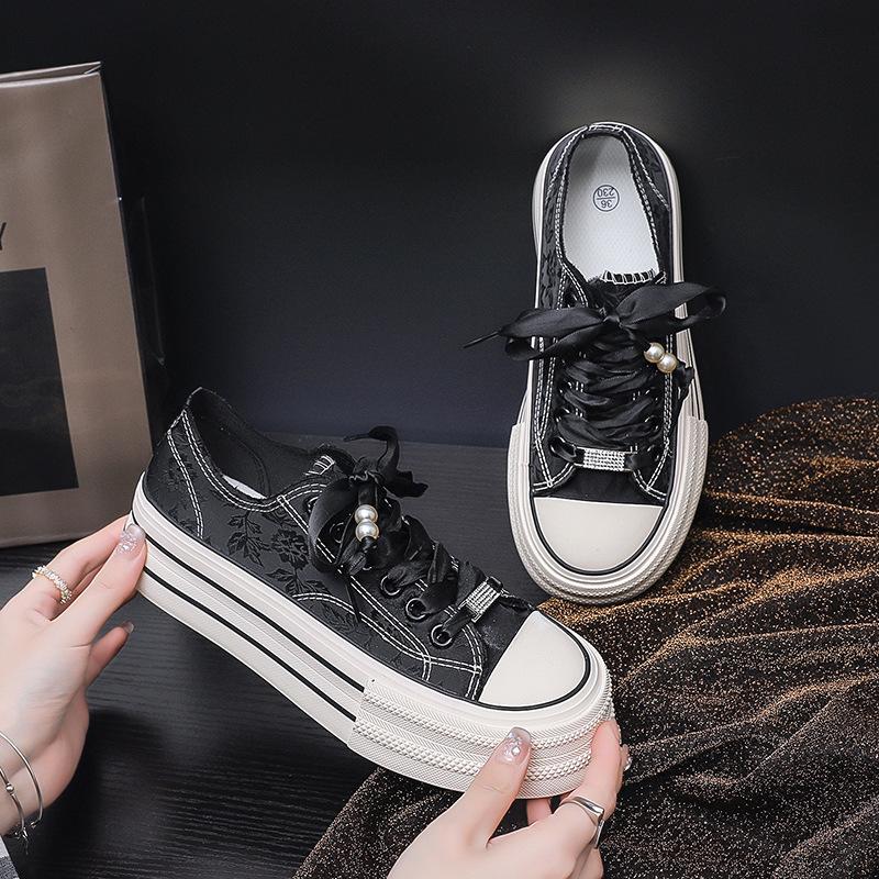 Spring New Platform Canvas Shoes Women's Versatile Casual Women's Shoes Fashion Lace-up Board Shoes