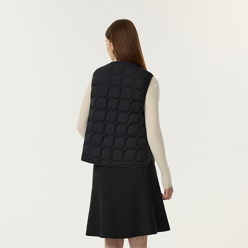 Tanboer Women's Lightweight V-Neck Down Vest TB5330106A