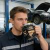 Kubek na kawę z silnikiem V12 Żywiczna filiżanka silnikowa ze stalową podszewką Wielofunkcyjny pojemnik na napoje dla entuzjastów samochodów Mechaników Kolekcjonerów Unikalny