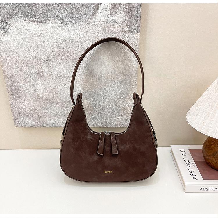 

Niche design underarm bag women s new matte retro shoulder portable small bag feeling foreign style dumpling bag кофейный