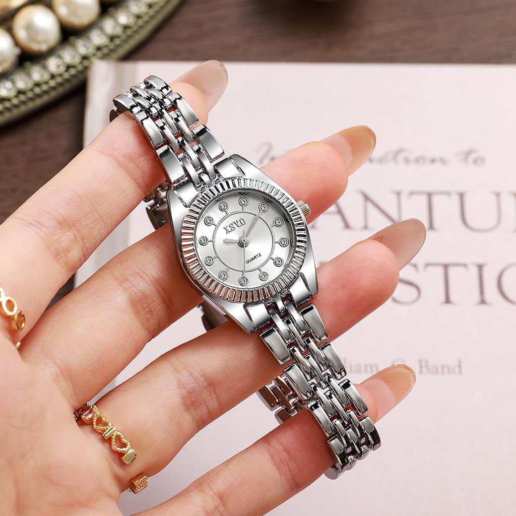 Fashion Luxury Ladies Quartz Watch Rhinestone Scale Alloy Material, Suitable for Daily Wear, Anniversary, Christmas Gift