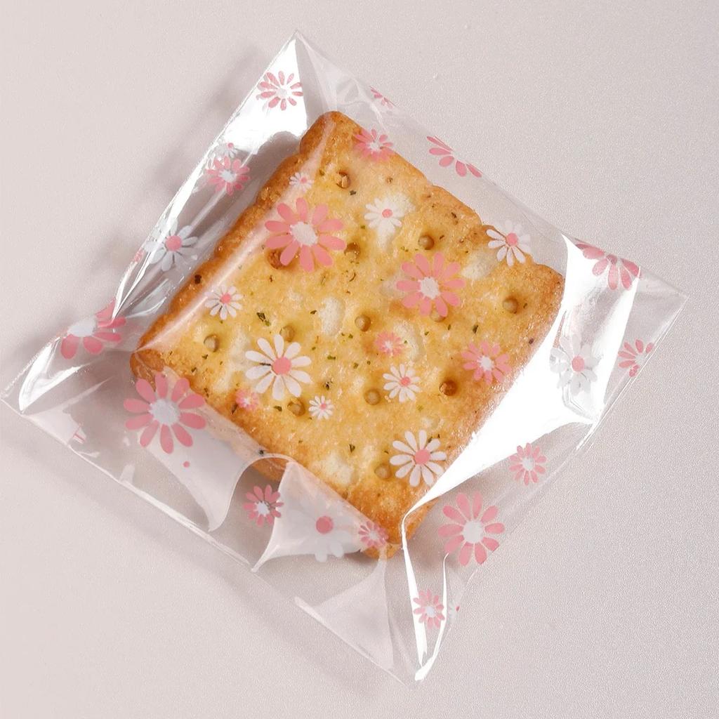 100pcs Plastic Packing Bags Flower Self-Adhesive Bags Biscuits Candy Cookies Jewelry Gift Packaging Birthday Wedding Gift Bags