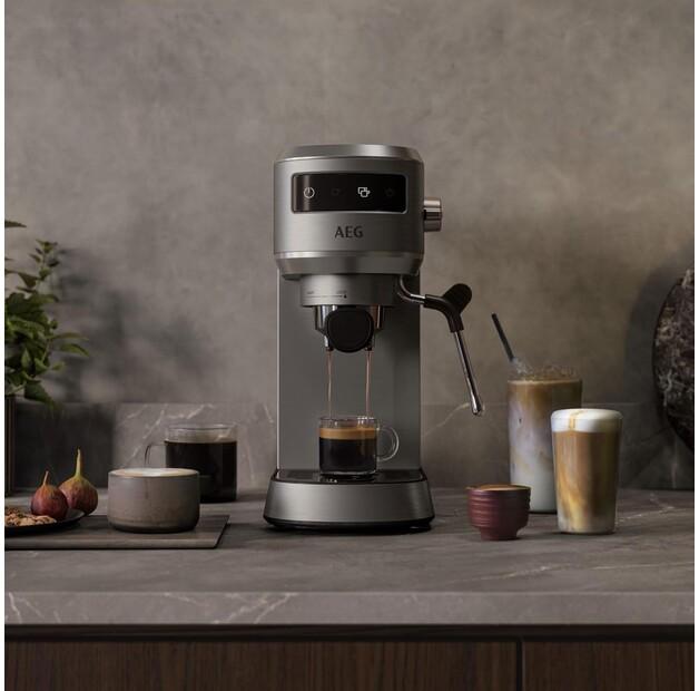 Кофеварка AEG Electrolux EC6-1-6ST Gourmet 6 (950008738)