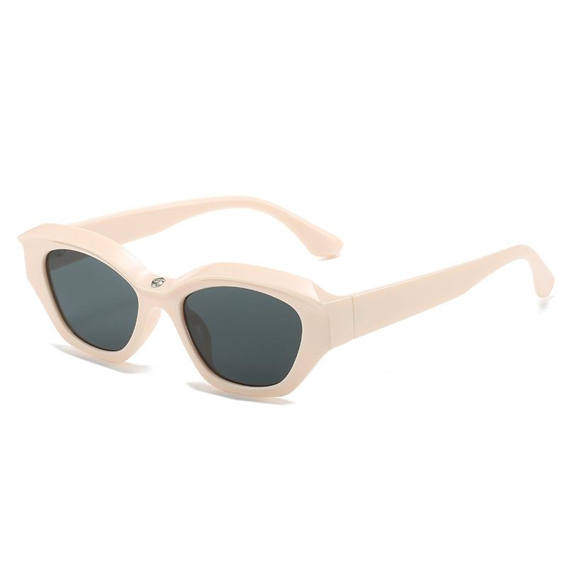 New simple cat eye sunglasses, fashionable versatile black sunglasses for women UV