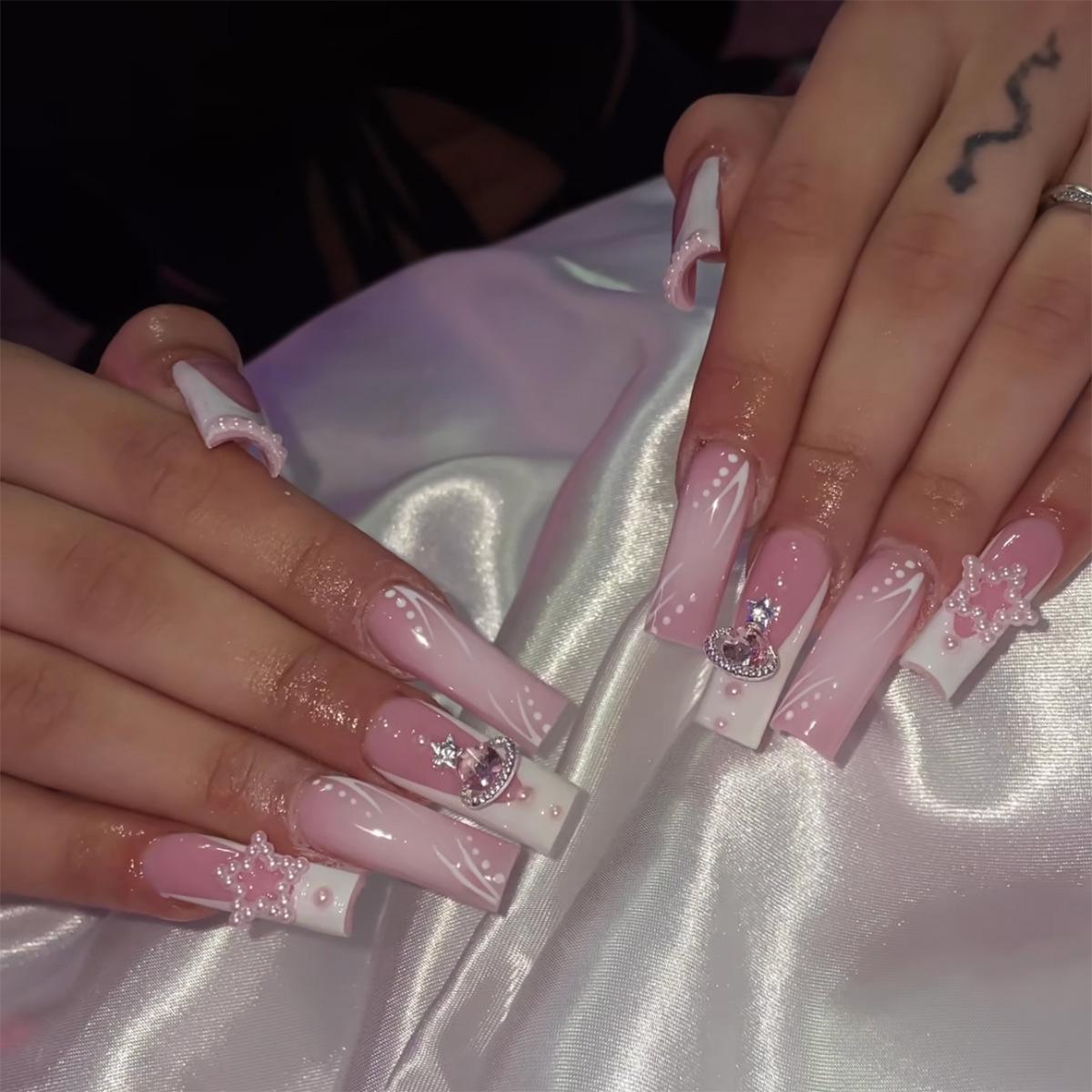 

Extra-Long French 3D Sweetheart Removable False Nails