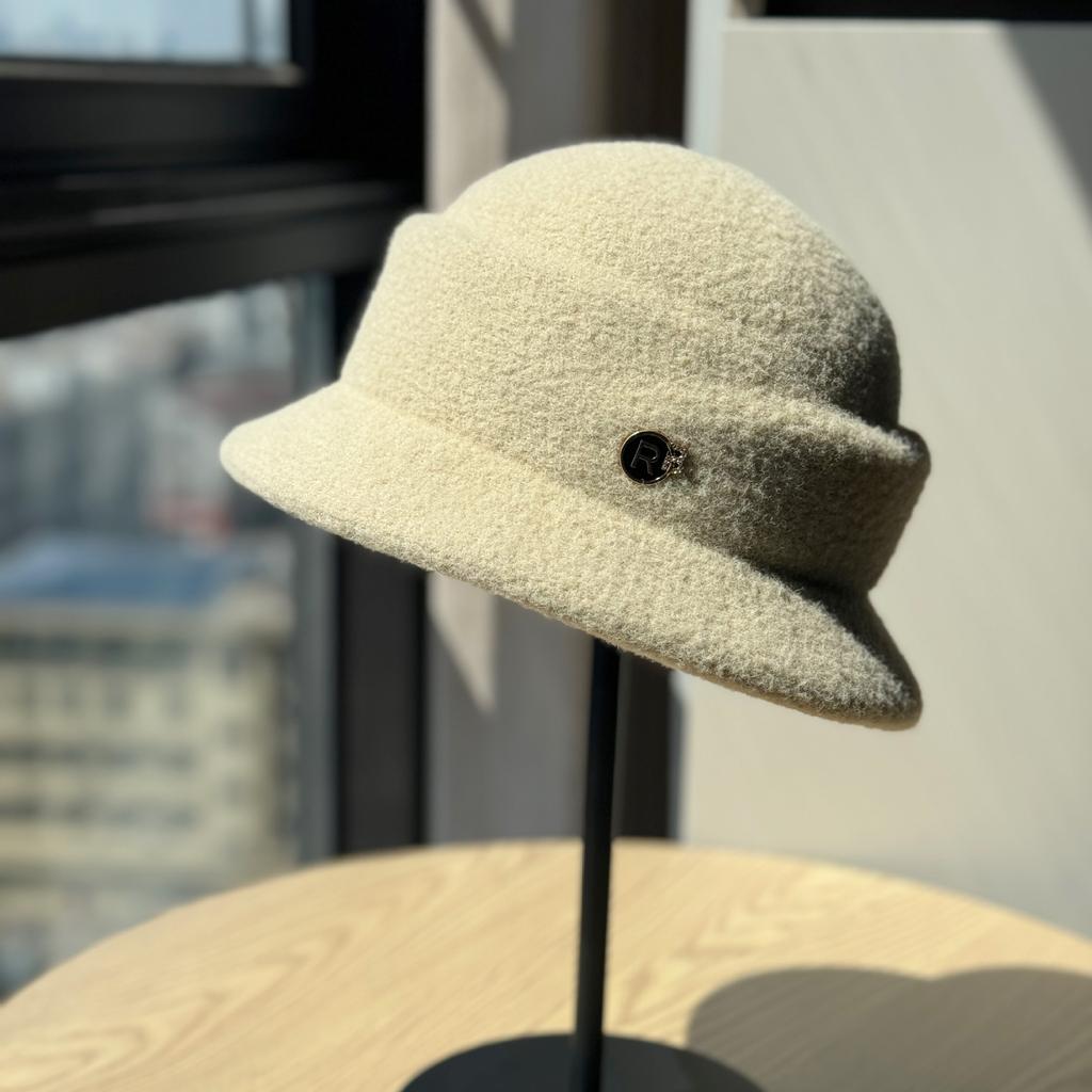Hepburn Style Woolen Top Hat for Women in Autumn and Winter Elegant and Warm Fisherman Hat High End New Fashion Basin Hat