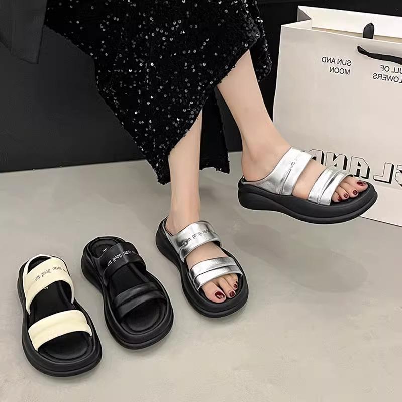 Thick-bottomed Cool Slippers Women's Fashion 2025 New Summer Casual Versatile Beach Flip-flops