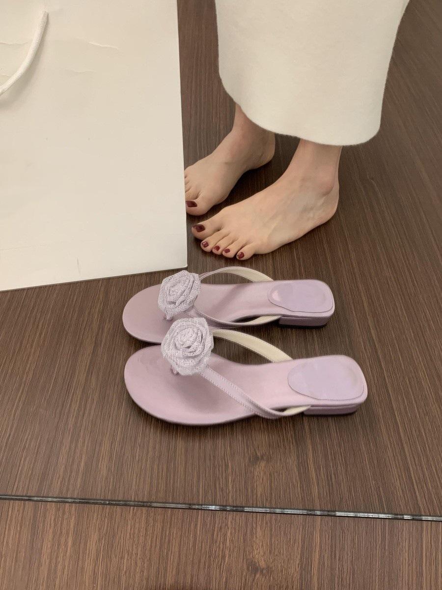 

Rose flower toe flip-flops shoes women s summer wear new low-heeled beautiful sandals 40 світло-фіолетового кольору