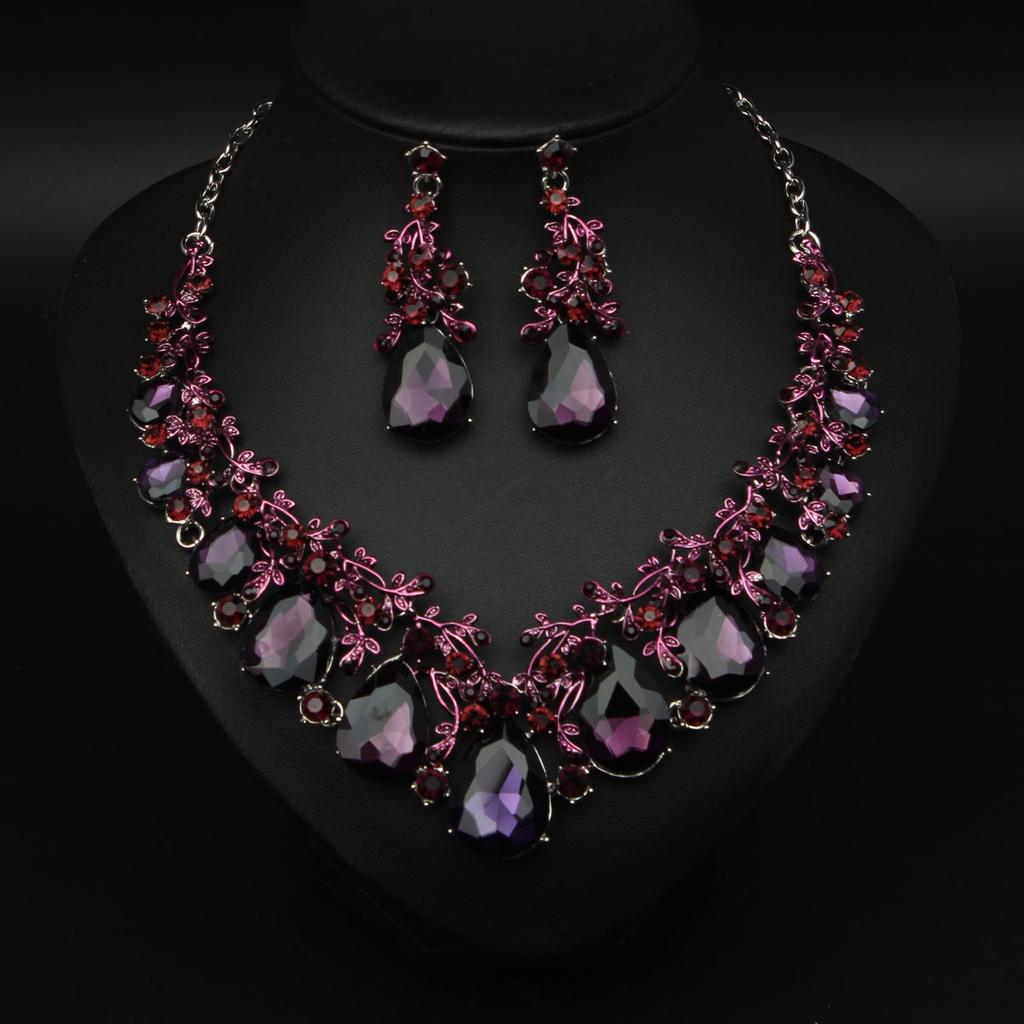 2026 European and American Fashion Temperament Versatile Gem Necklace Earrings Set Bridal Ball Dress Accessories