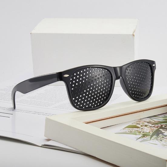 Correction Glasses Pinhole Design Unisex Correction Glasses for Vision Improvement Lightweight Comfort Frame Glasses for All-Day Wear