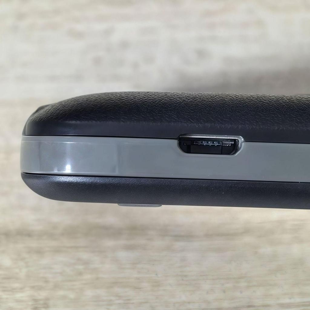 SM-B110E GSM Nicht-Smart-Tastentelefon für Senioren und Studenten mit langer Standby-Zeit