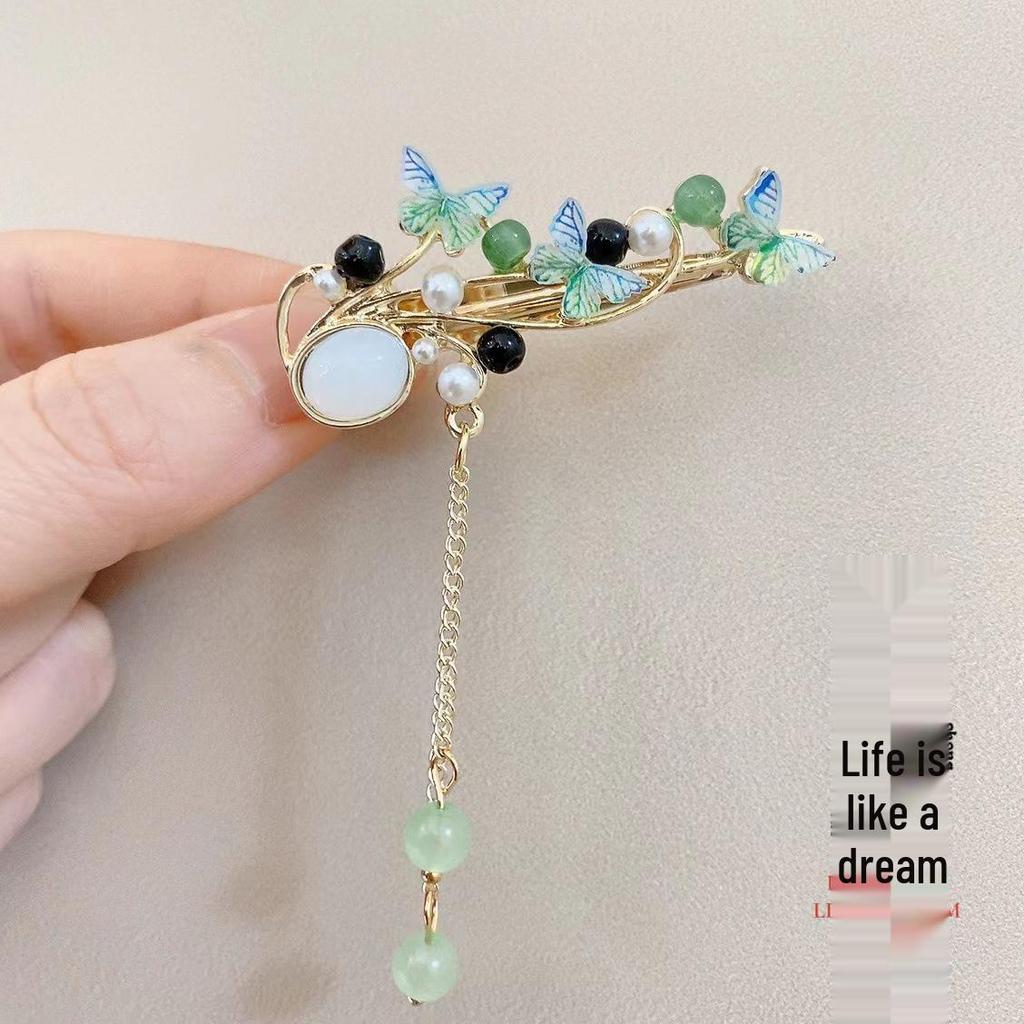 Elegant Hanfu Butterfly Hair Clip with Tassel Accent – Exquisite Chinese Style Side Hairpin