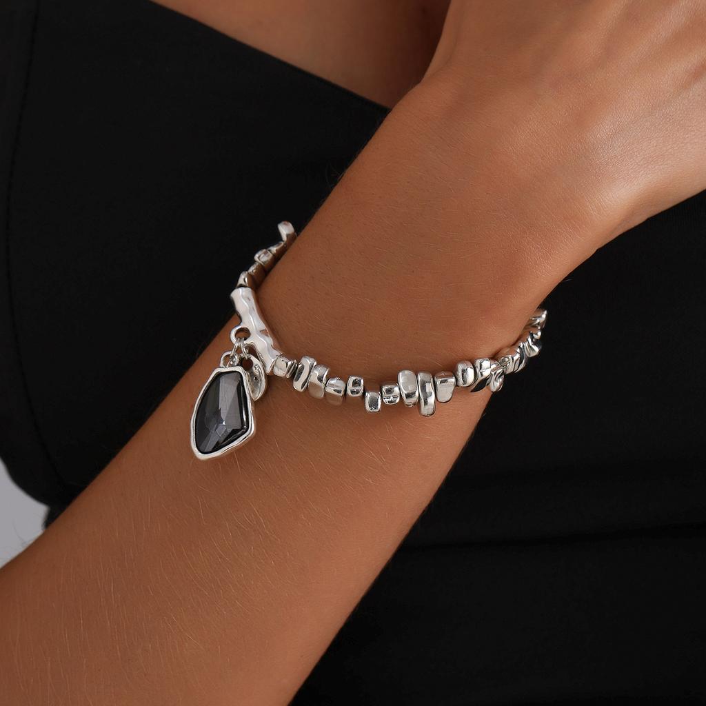 Elegante e elegante preto facetado zircão colar tira cor pulseira glitter pingente colar conjunto de jóias para mulher