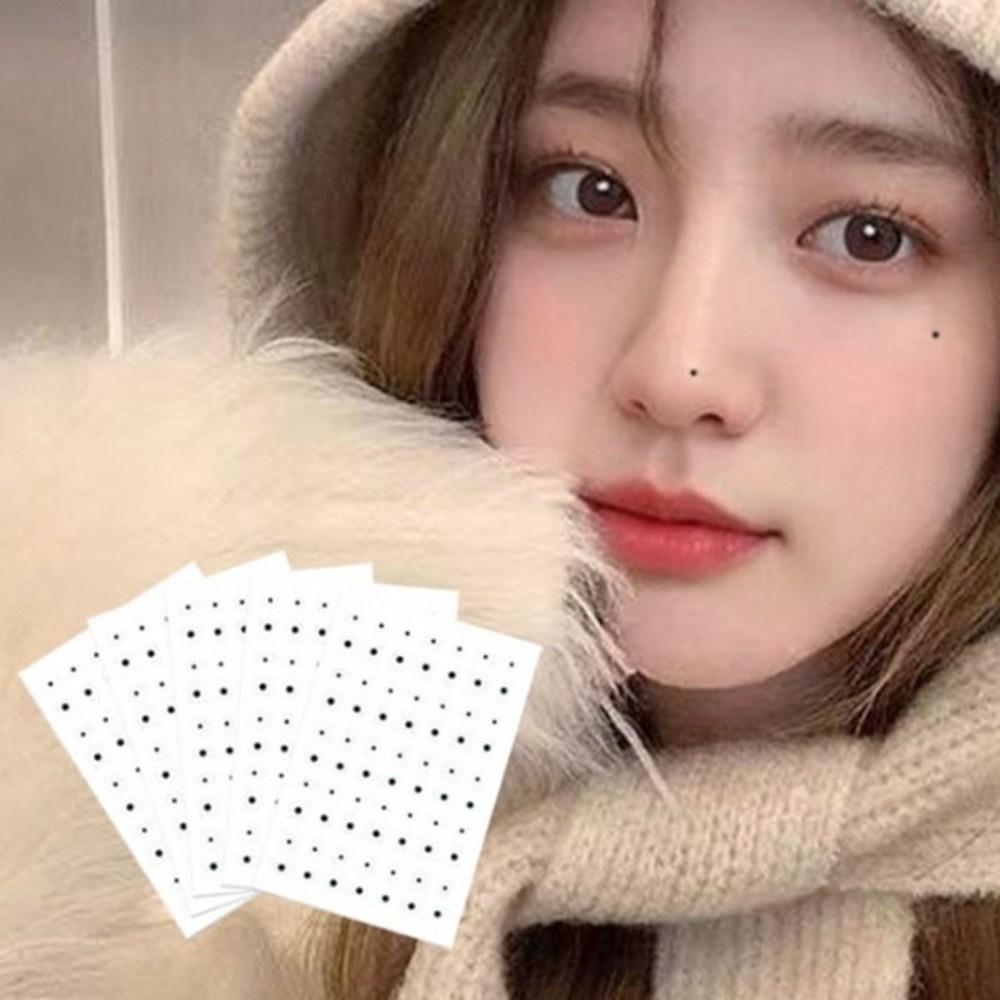 Yeopjip Shop Beauty Mark Tattoo Sticker Artificial Mark Sticker That Sticks Easily to Skin 1 pcs SIS-676 Beauty Mark Tattoo Sticker (Pack of 5)_Black