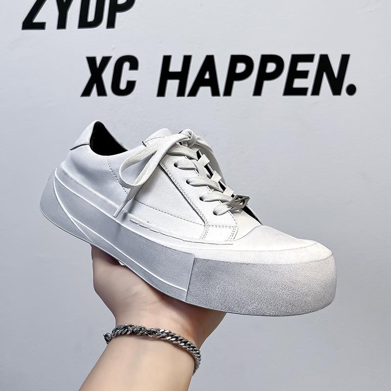 Małe białe buty, ta sama wysokość podwyższająca na grubej podeszwie dla mężczyzn i kobiet, buty derby dla par do dojazdów do pracy, buty na dużej platformie 66642-A