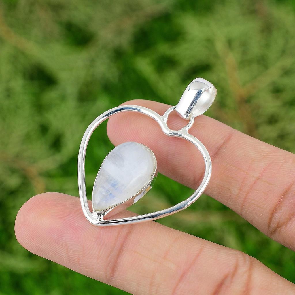 Daughters Day Deal Rainbow Moonstone Gemstone Heart Pendant Jewelry 925 Silver